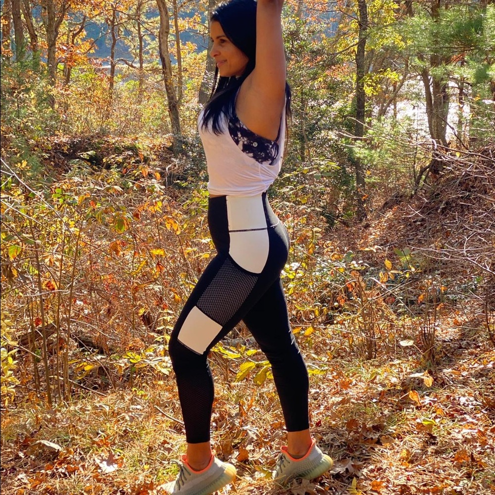 High Rise Mesh Color Block Full Leggings - Picture 6 of 7